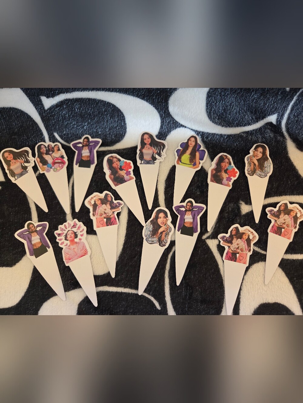 Olivia Rodrigo Theme Cupcake Toppers - Mixed Colors, NEW